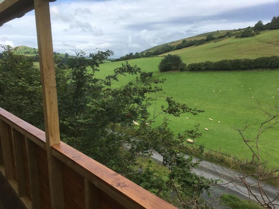 Cabin Pren , Darowen , Machynlleth Apartment Екстериор снимка