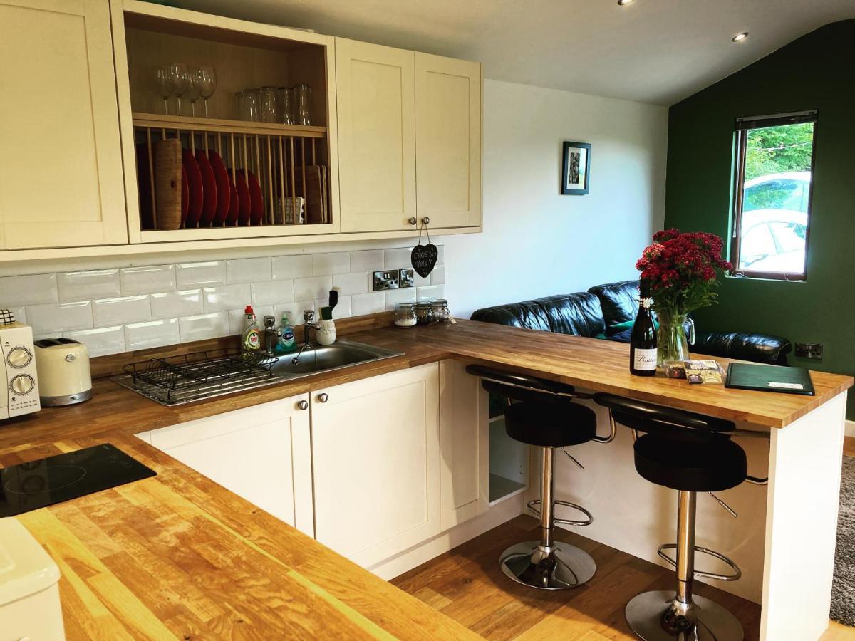 Cabin Pren , Darowen , Machynlleth Apartment Екстериор снимка